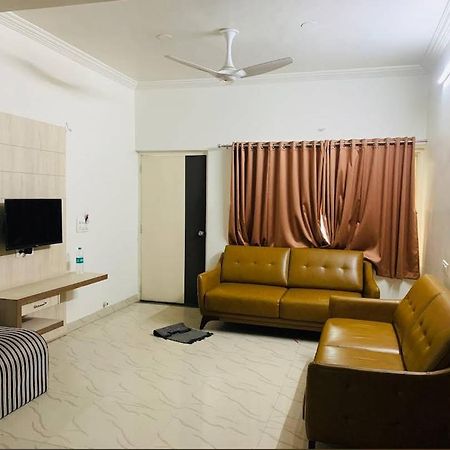 Vila Shree Saurashtra Leuva Patel Samaj Nāthdwāra Exteriér fotografie